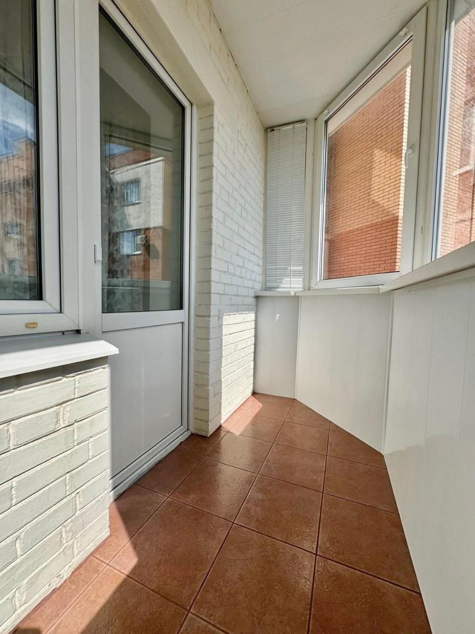 Apartpoltava Стильні Білосніжні Апартаменти, 2-Окремі Кімнати , Документи Для Відрядження , Банківський Чек Kültér fotó