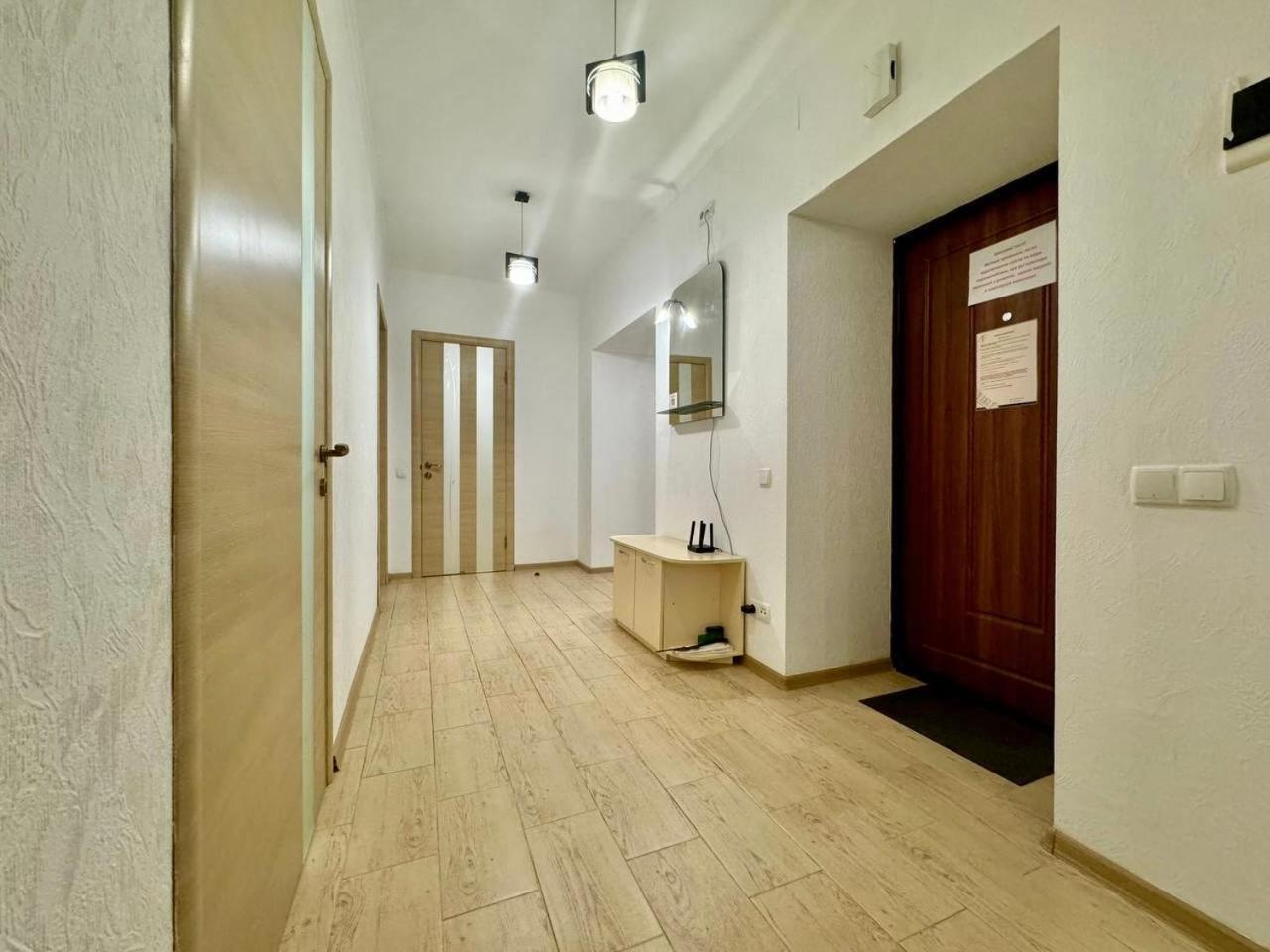Apartpoltava Стильні Білосніжні Апартаменти, 2-Окремі Кімнати , Документи Для Відрядження , Банківський Чек Kültér fotó