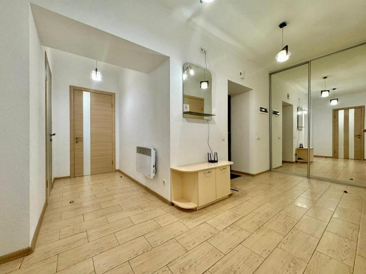 Apartpoltava Стильні Білосніжні Апартаменти, 2-Окремі Кімнати , Документи Для Відрядження , Банківський Чек Kültér fotó